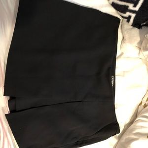 EXPRESS envelope shorts